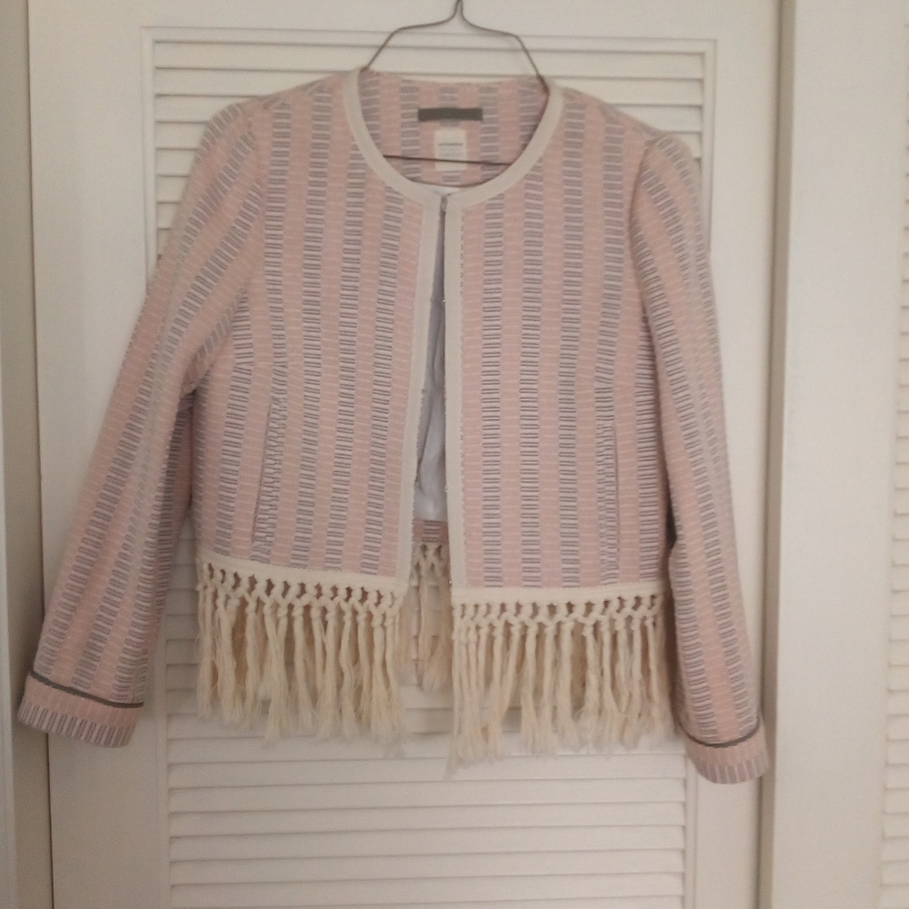 It's a Yargici outerwear knitting jacket, woven with cream, peach & brown size S